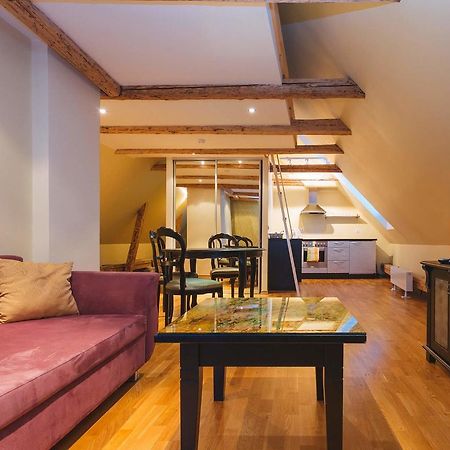 Cozy Apartment In Old Town Tallin Exterior foto