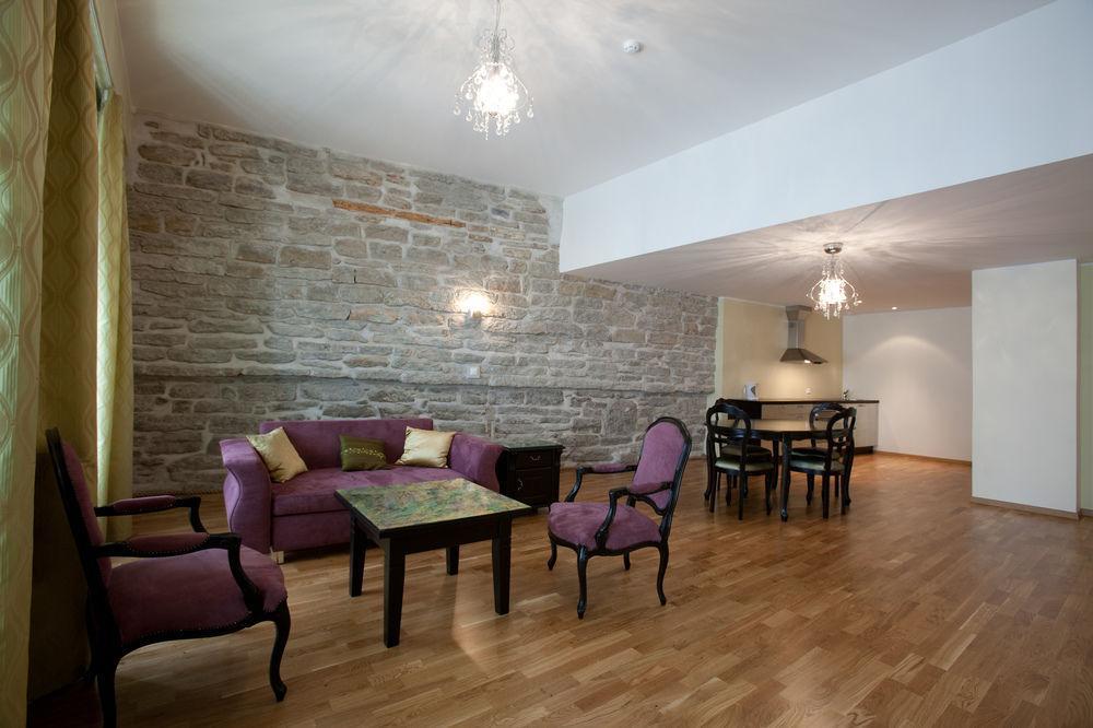 Cozy Apartment In Old Town Tallin Exterior foto